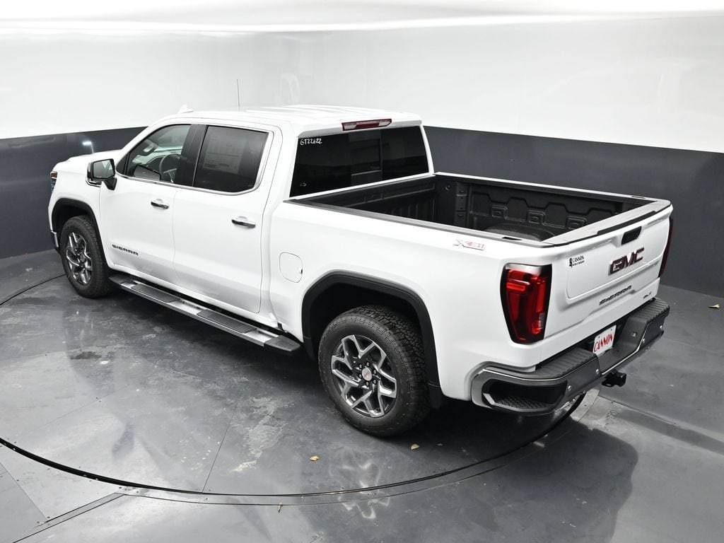2026 GMC Sierra 1500 SLT - Photo 22