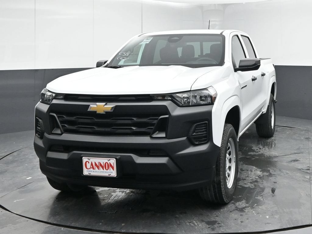 2025 Chevrolet Colorado Work Truck - Photo 3