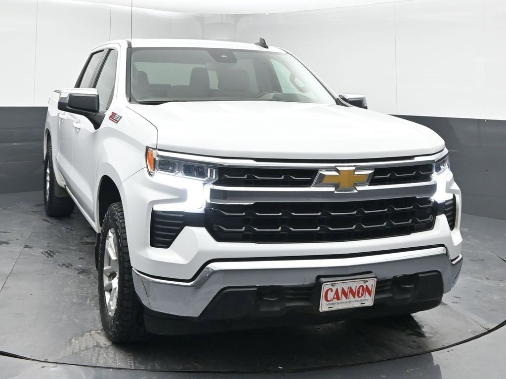 Used 2024 Chevrolet Silverado 1500 LT Truck