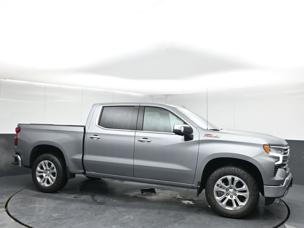 2026 Chevrolet Silverado 1500 LTZ's photo