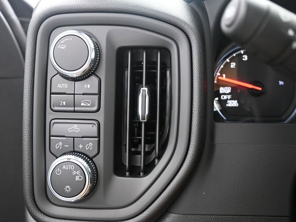 2026 GMC Sierra 1500 Pro - Photo 17