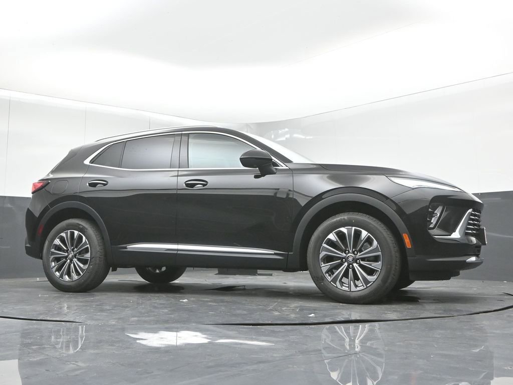 2025 Buick Envision Preferred - Photo 31