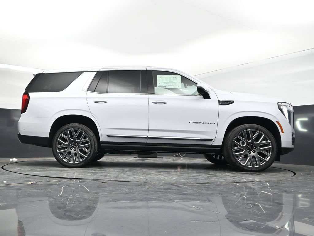 2026 GMC Yukon Denali Ultimate - Photo 37