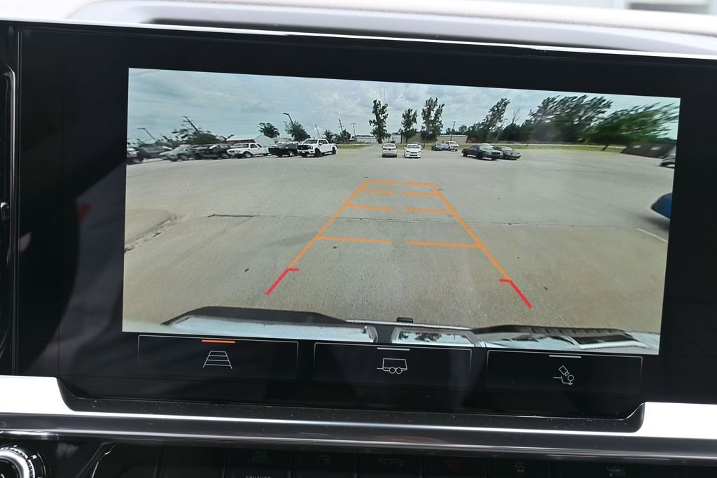 2026 GMC Sierra 3500HD SLE - Photo 9