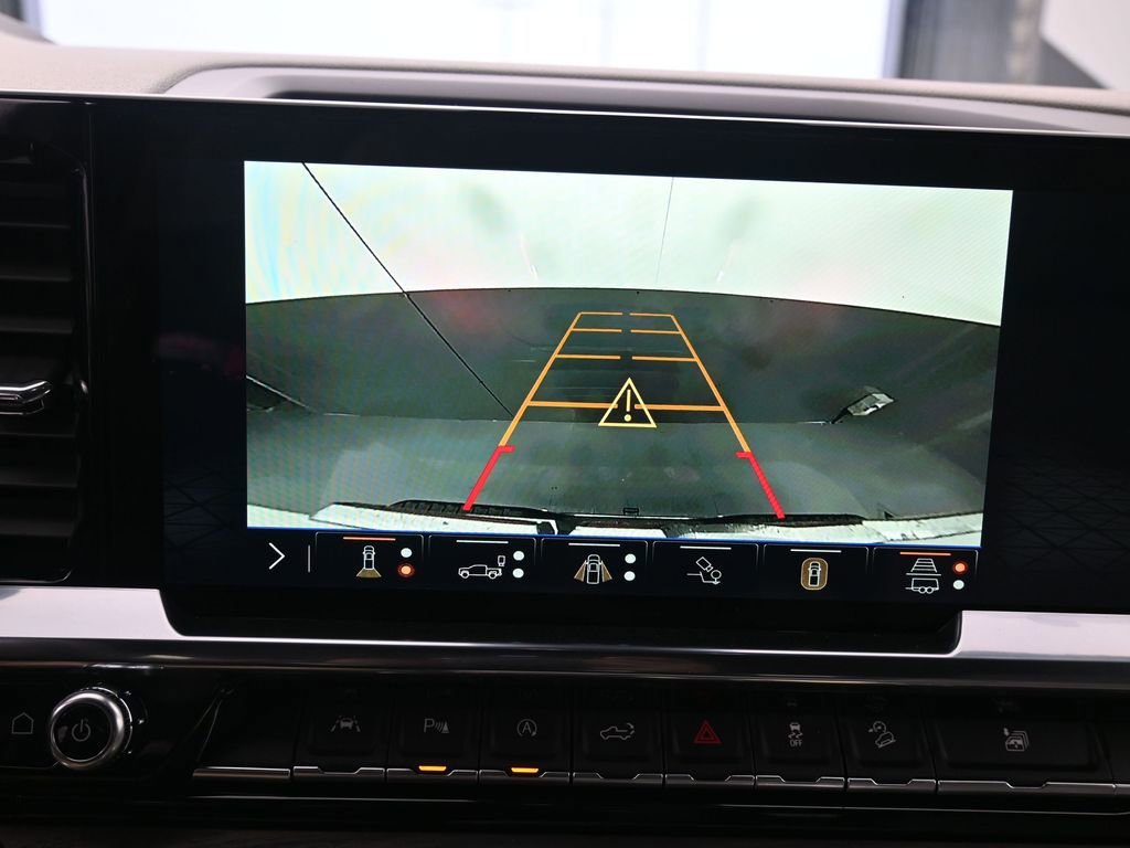 2026 GMC Sierra 1500 SLT - Photo 13
