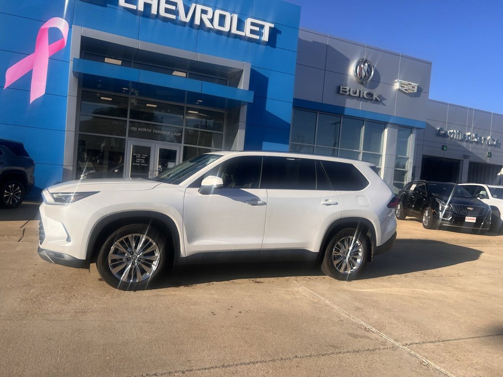 2024 Toyota Grand Highlander XLE photo 4