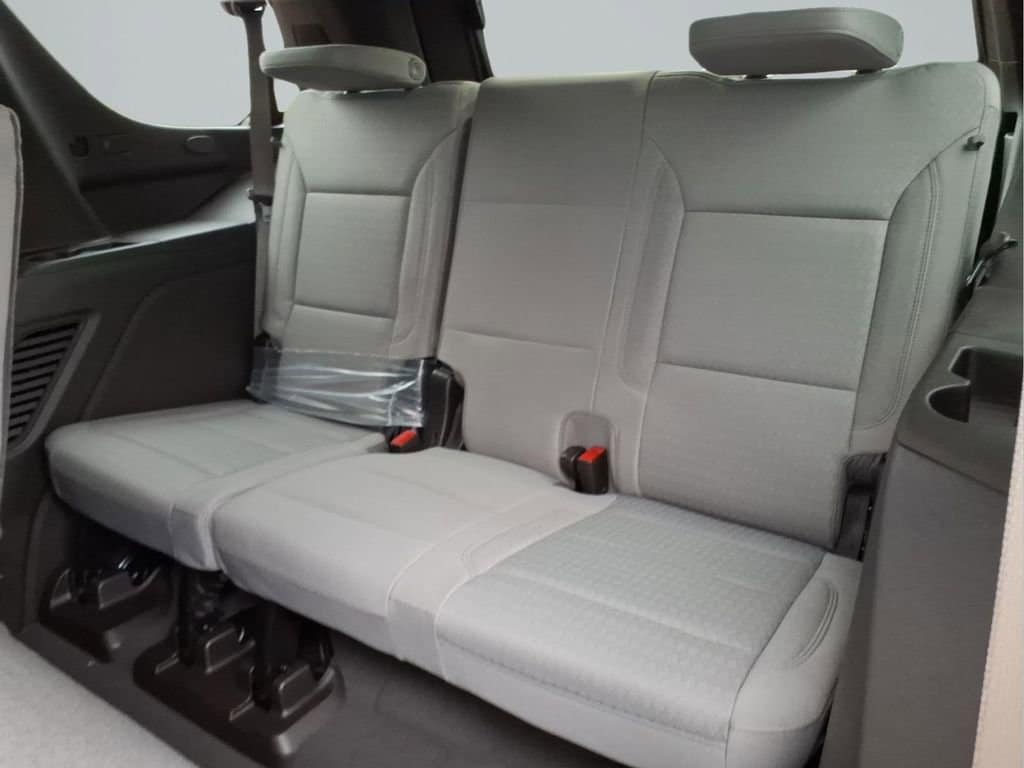 2026 Chevrolet Tahoe LS - Photo 11