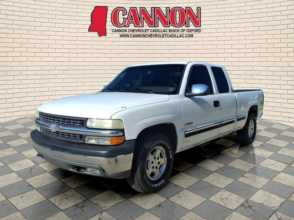 2002 Chevrolet Silverado 1500 4WD Extended Cab SWB LS's photo