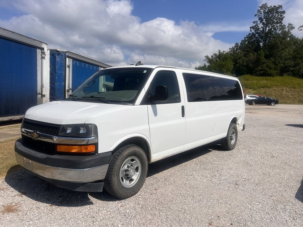 Used 2017 Chevrolet Express Passenger LS with VIN 1GAZGPFG6H1215851 for sale in Oxford, MS