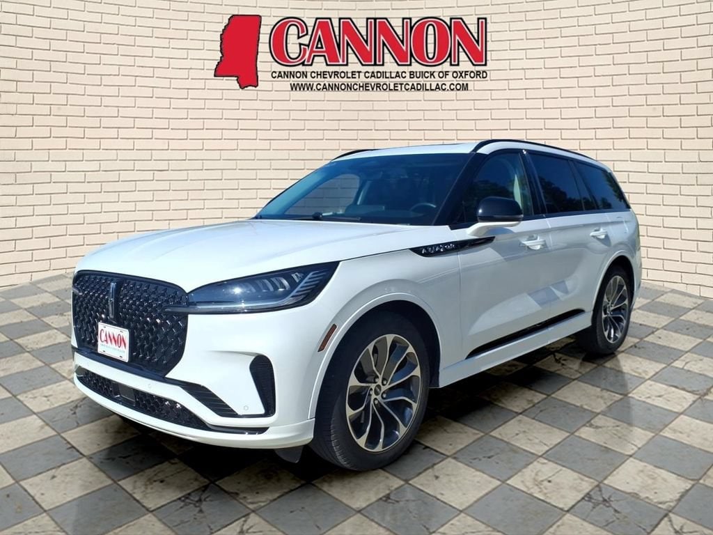 Used 2025 Lincoln Aviator Premiere