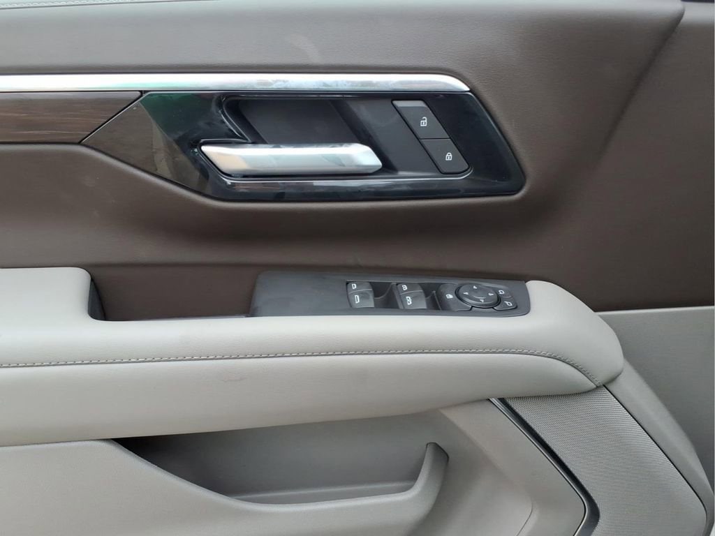 2026 Chevrolet Tahoe LS - Photo 14
