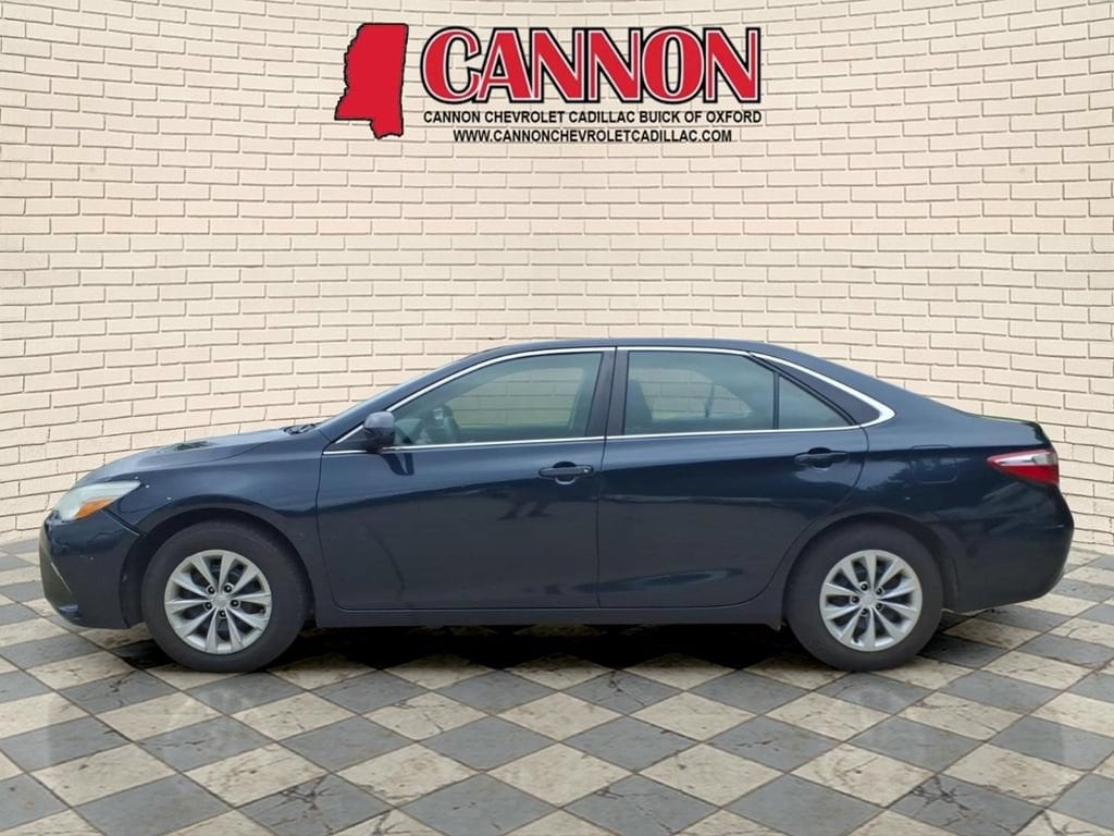 Used 2016 Toyota Camry LE with VIN 4T1BF1FK3GU145568 for sale in Greenwood, MS