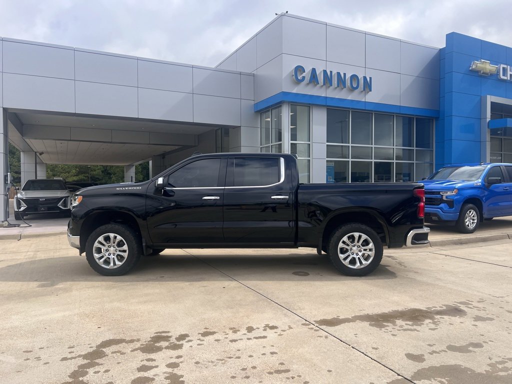 Used 2022 Chevrolet Silverado 1500 LTZ with VIN 3GCUDGETXNG559074 for sale in Oxford, MS