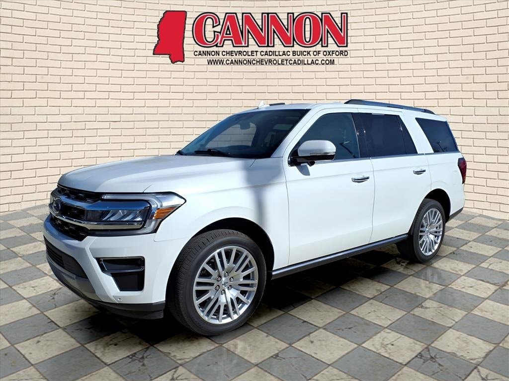 2024 Ford Expedition Limited's photo