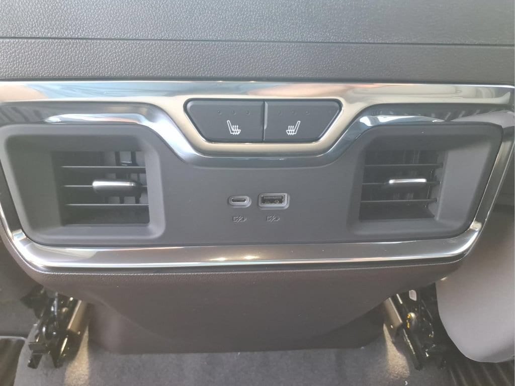 2026 Chevrolet Silverado 1500 LTZ - Photo 12