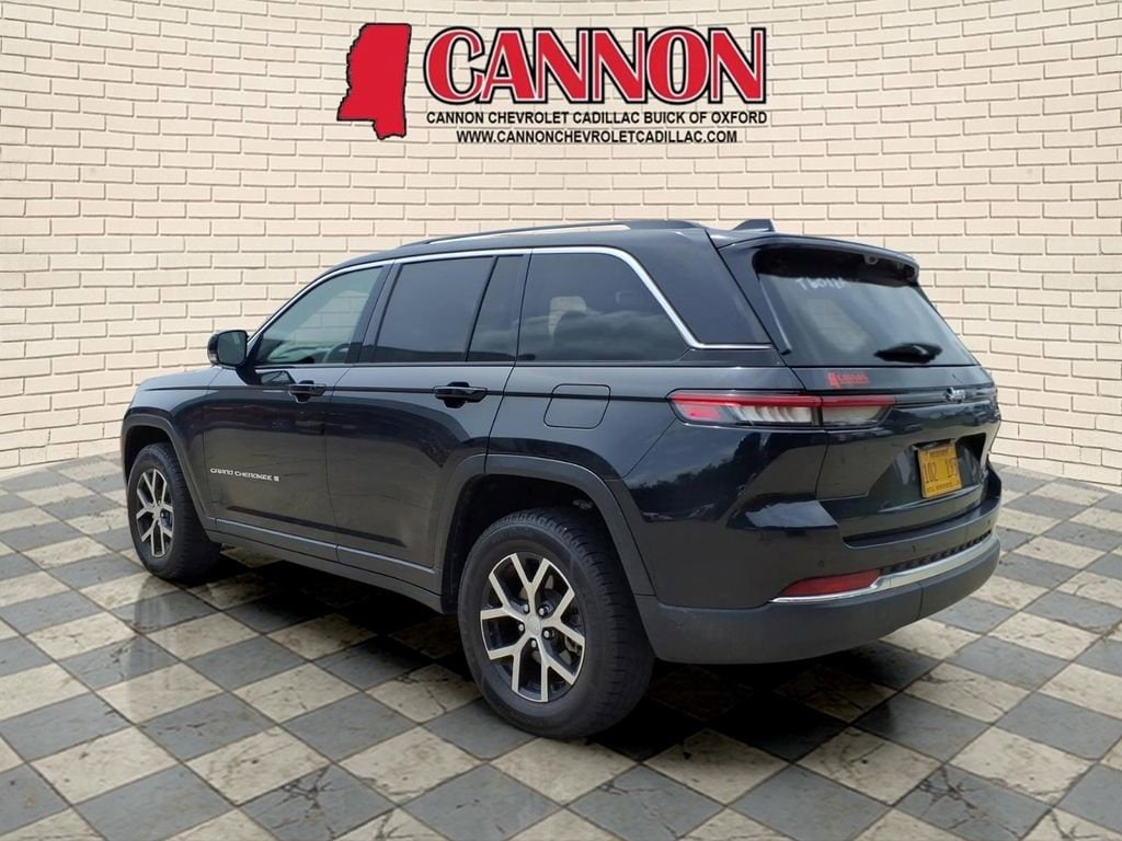 Used 2023 Jeep Grand Cherokee Limited