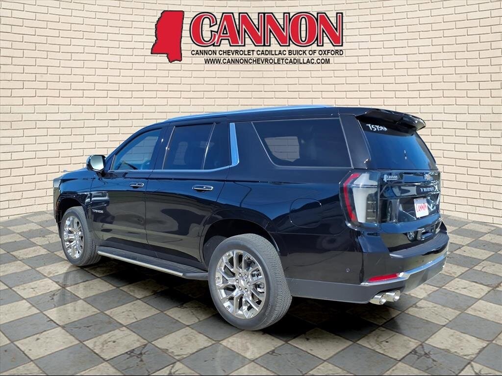 2025 Chevrolet Tahoe Premier photo 2