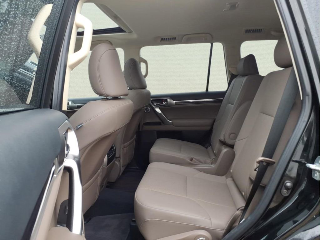 2023 Lexus GX PREMIUM - Photo 11