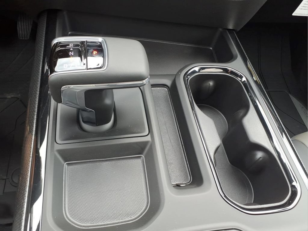 2026 Chevrolet Silverado 1500 ZR2 - Photo 22