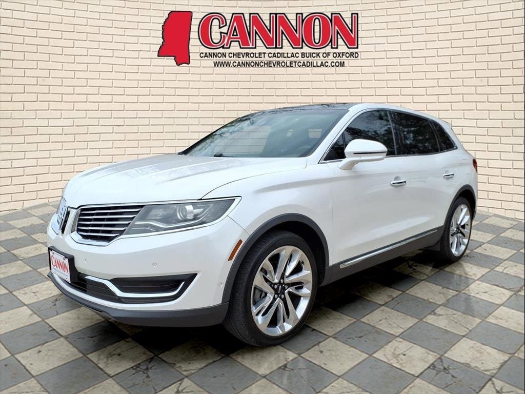 2016 Lincoln MKX Reserve's photo