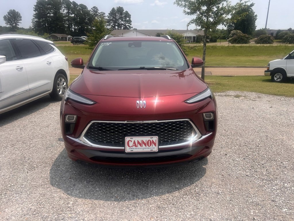 2024 Buick Encore GX Avenir photo 4