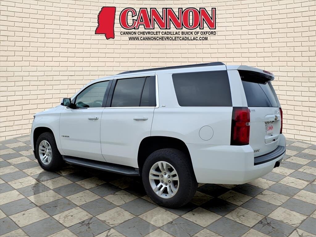 2015 Chevrolet Tahoe LS photo 3