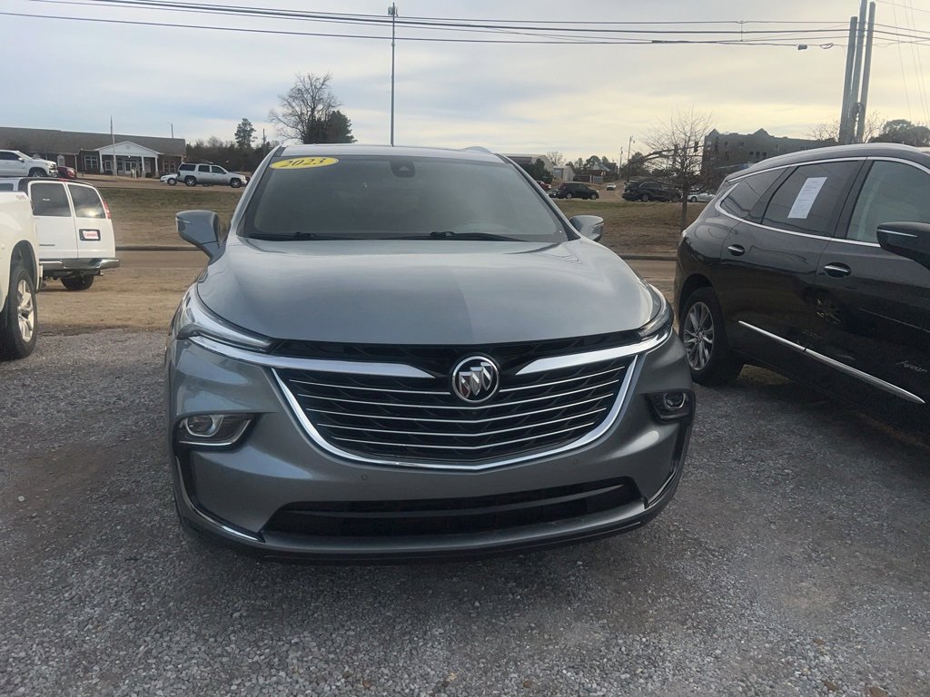 2023 Buick Enclave Premium photo 3