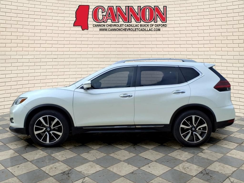 Used 2019 Nissan Rogue SL with VIN 5N1AT2MT8KC805737 for sale in Vicksburg, MS