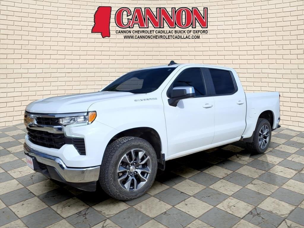 2024 Chevrolet Silverado 1500 LT's photo