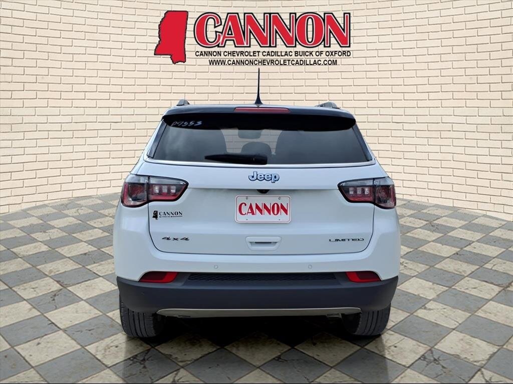 2024 Jeep Compass Limited photo 4