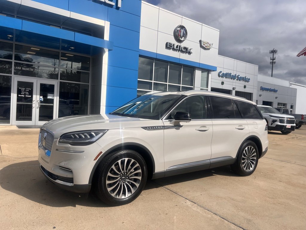 2023 Lincoln Aviator Reserve photo 3
