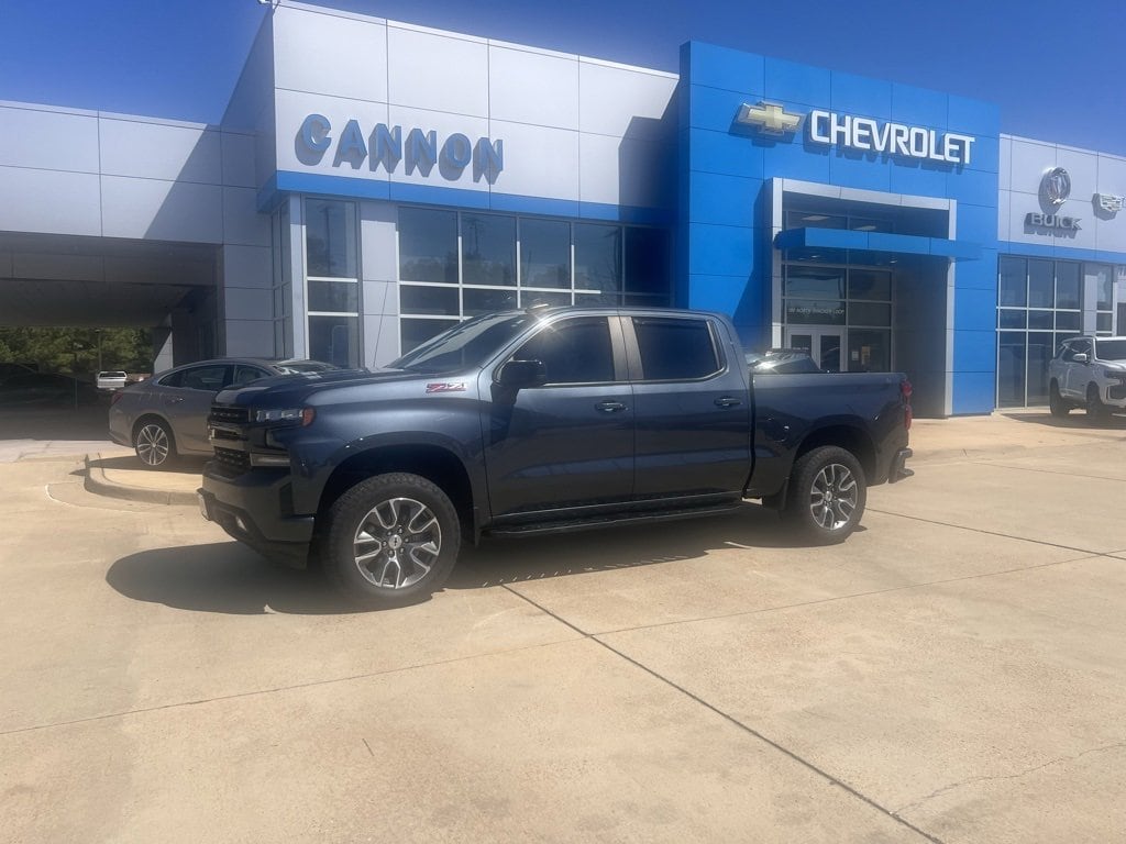 Used 2020 Chevrolet Silverado 1500 RST with VIN 3GCUYEED8LG157911 for sale in Oxford, MS