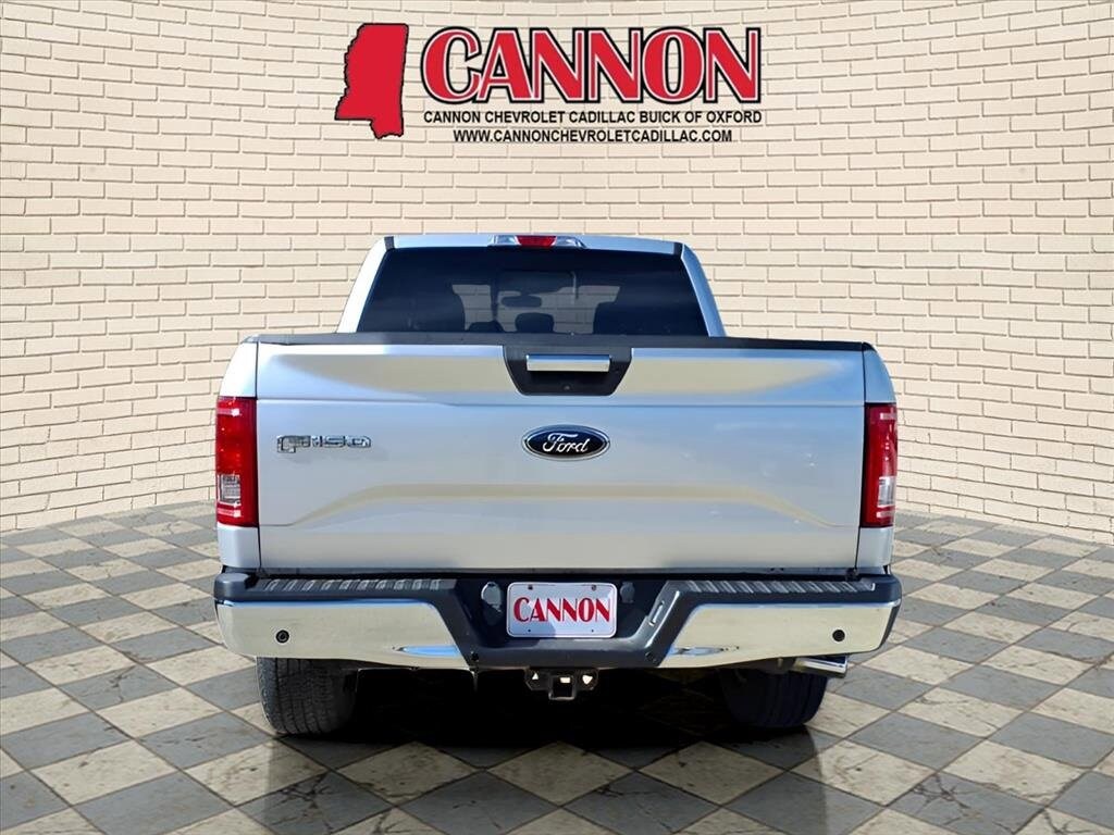 2016 Ford F-150 XLT photo 4