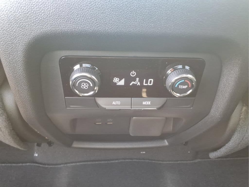 2027 Chevrolet Traverse LT - Photo 13