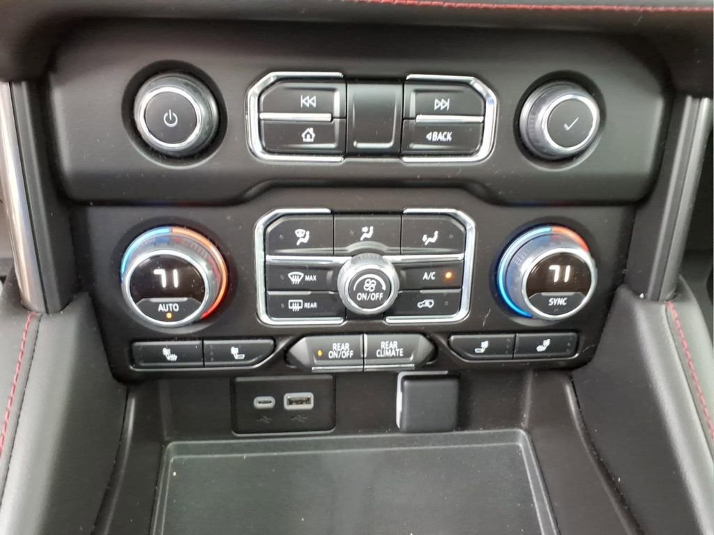 2024 Chevrolet Tahoe RST - Photo 24