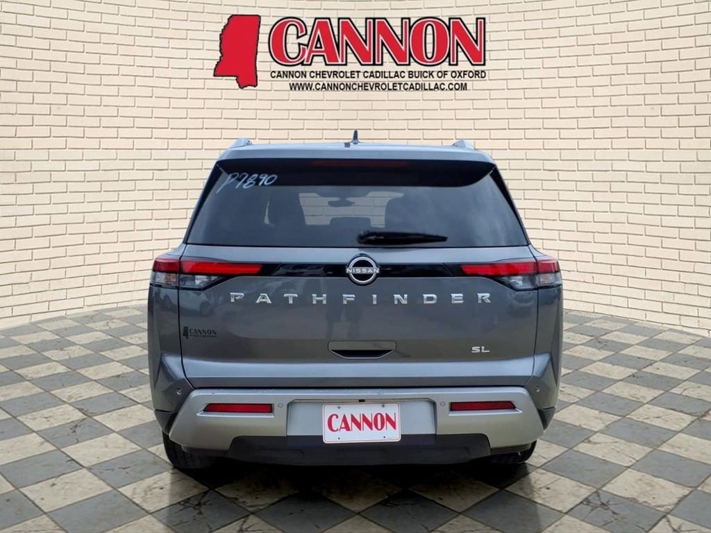 Used 2025 Nissan Pathfinder SL