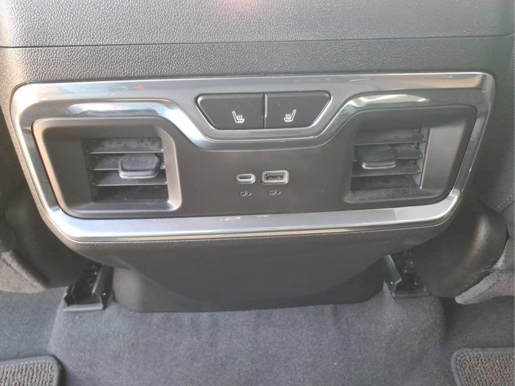 2026 Chevrolet Silverado 2500 HD High Country - Photo 12