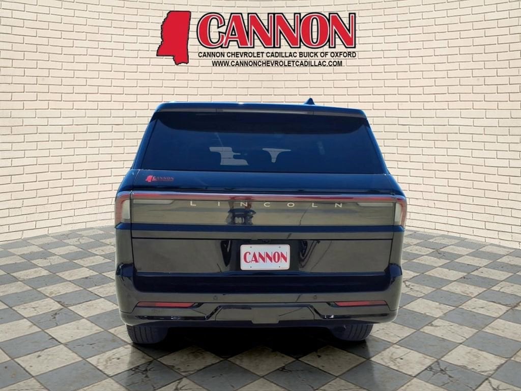 Used 2025 Lincoln Navigator Reserve