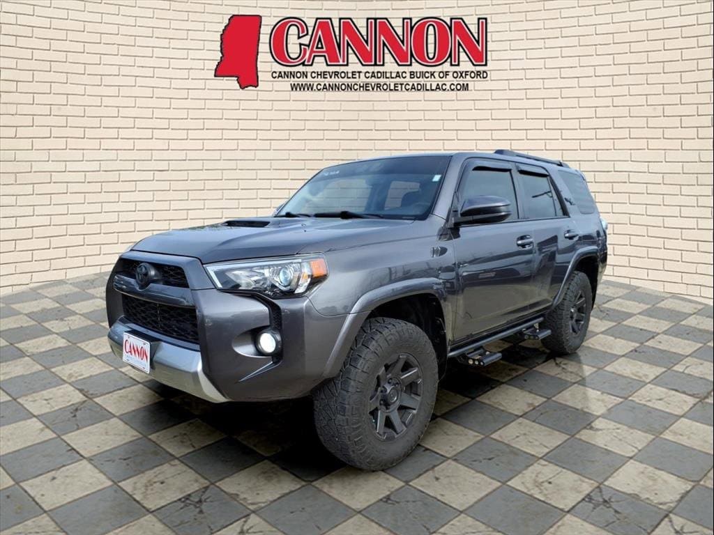 2019 Toyota 4Runner TRD Off-Road's photo