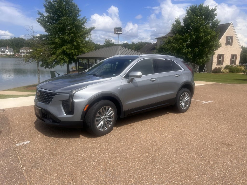 Used 2025 Cadillac XT4 Premium Luxury with VIN 1GYFZDR44SF125025 for sale in Oxford, MS