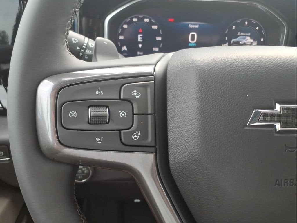 2026 Chevrolet Silverado 1500 ZR2 - Photo 18