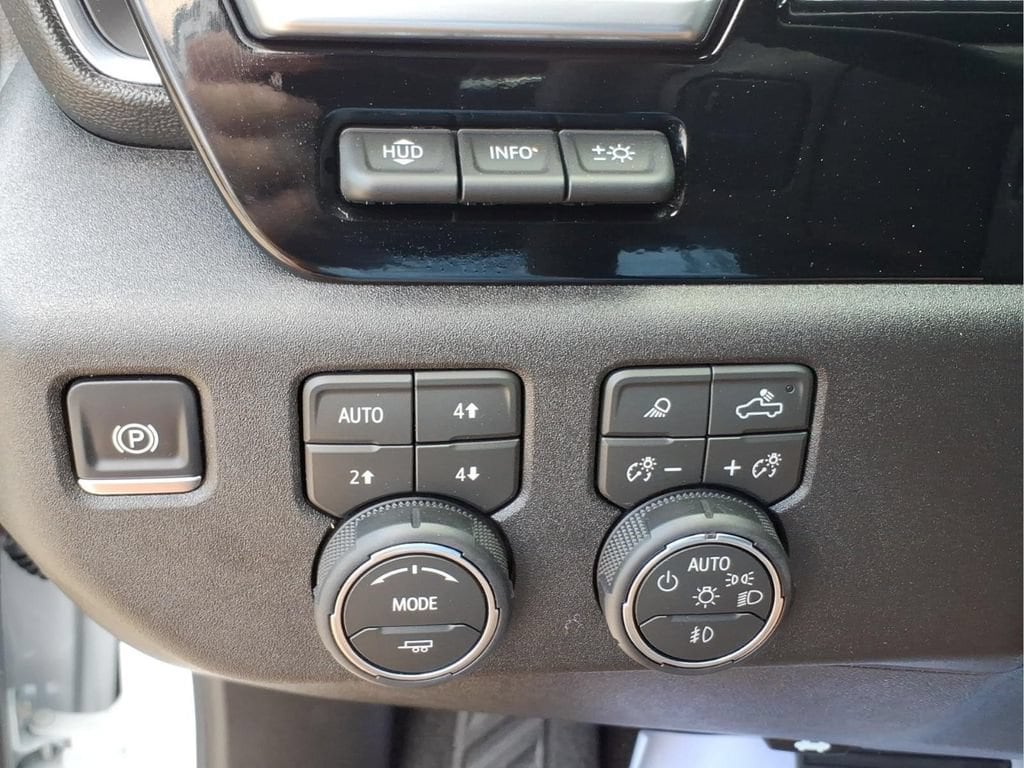 2026 Chevrolet Silverado 2500 HD High Country - Photo 16