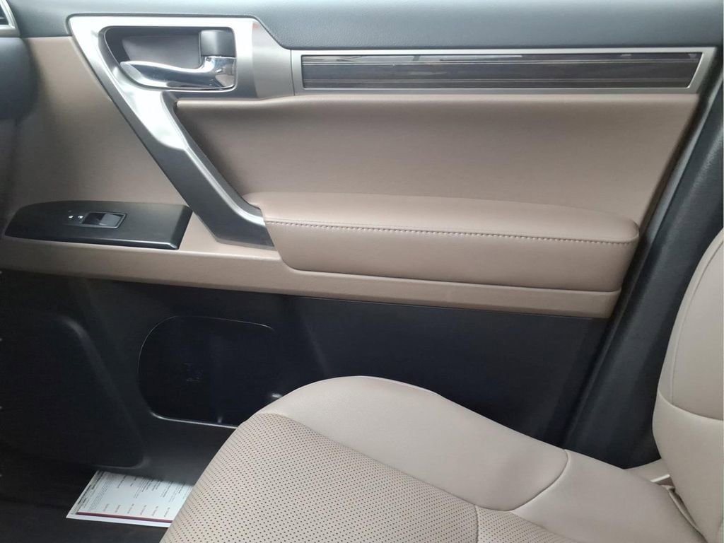 2023 Lexus GX PREMIUM - Photo 28