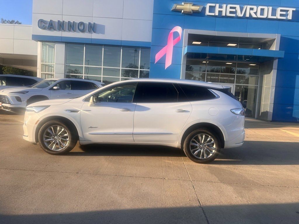 Used 2024 Buick Enclave Avenir SUV