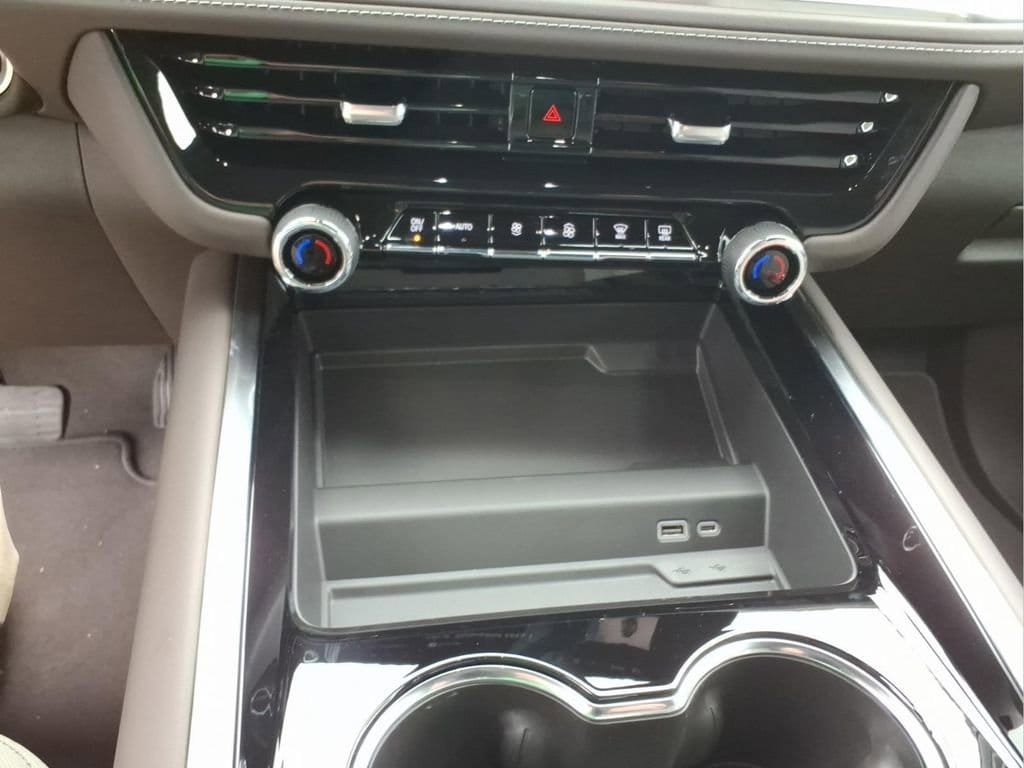 2026 Chevrolet Tahoe LS - Photo 22