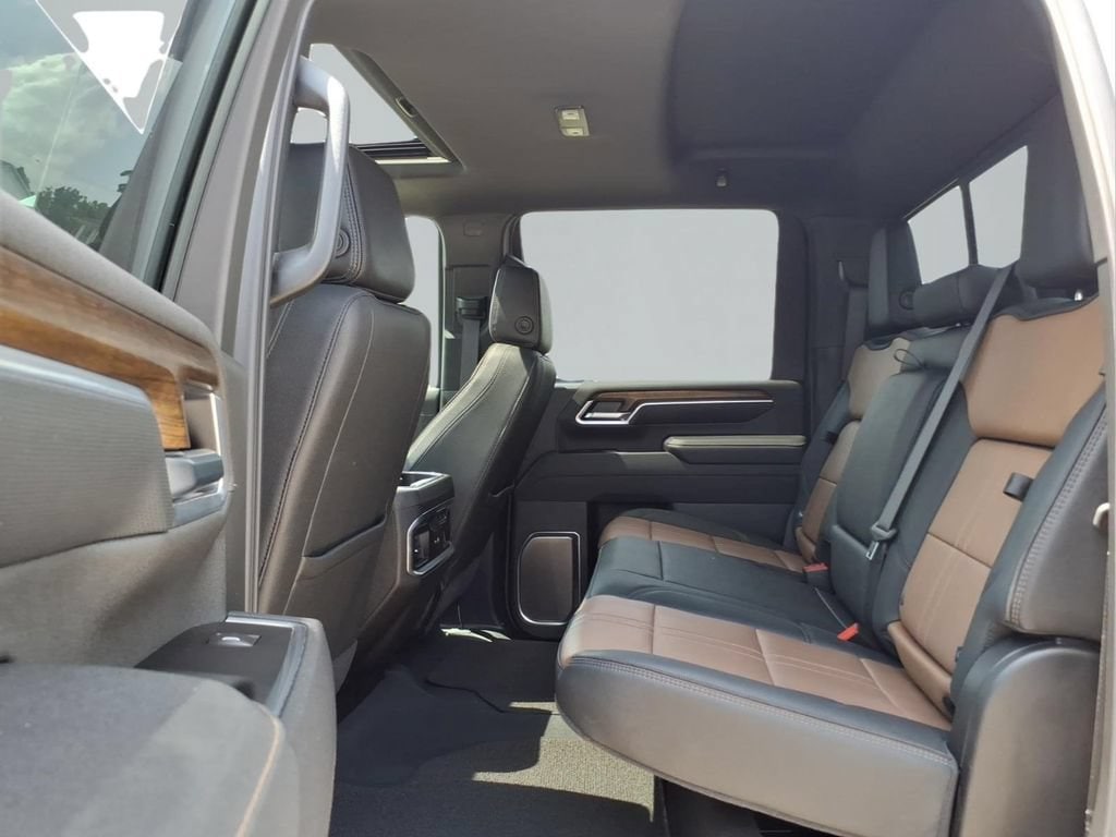 2026 Chevrolet Silverado 2500 HD High Country - Photo 9