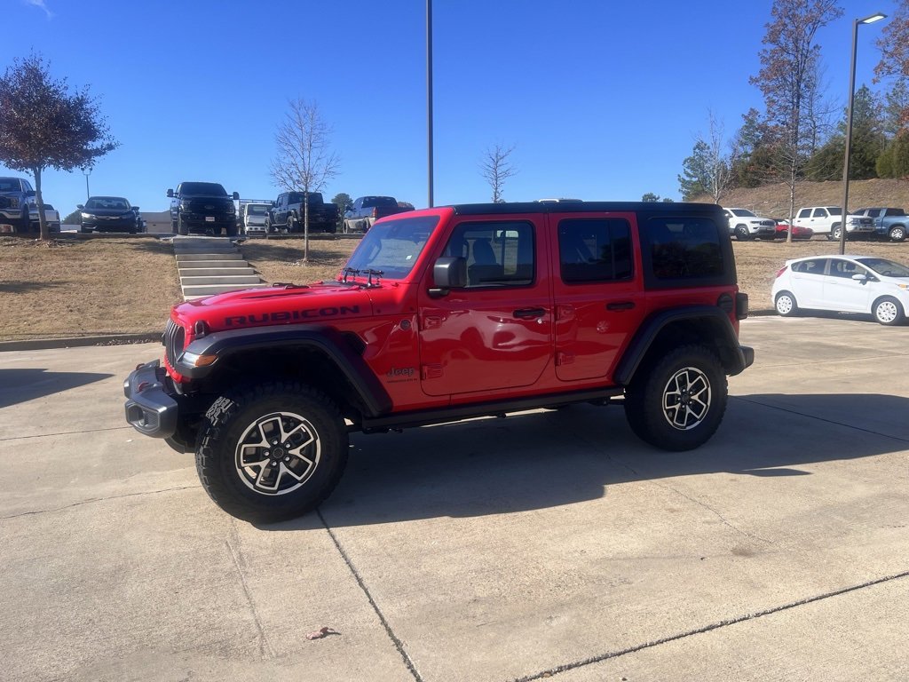 Used 2024 Jeep Wrangler 4-Door Rubicon with VIN 1C4PJXFG2RW259897 for sale in Oxford, MS