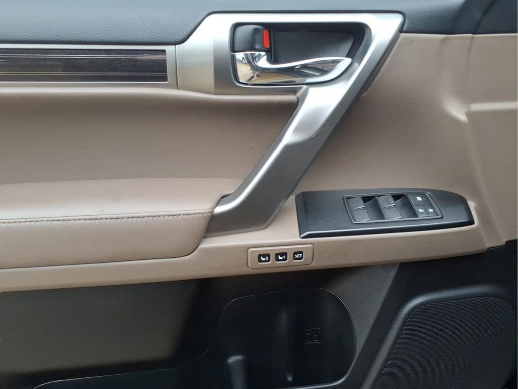 2023 Lexus GX PREMIUM - Photo 16