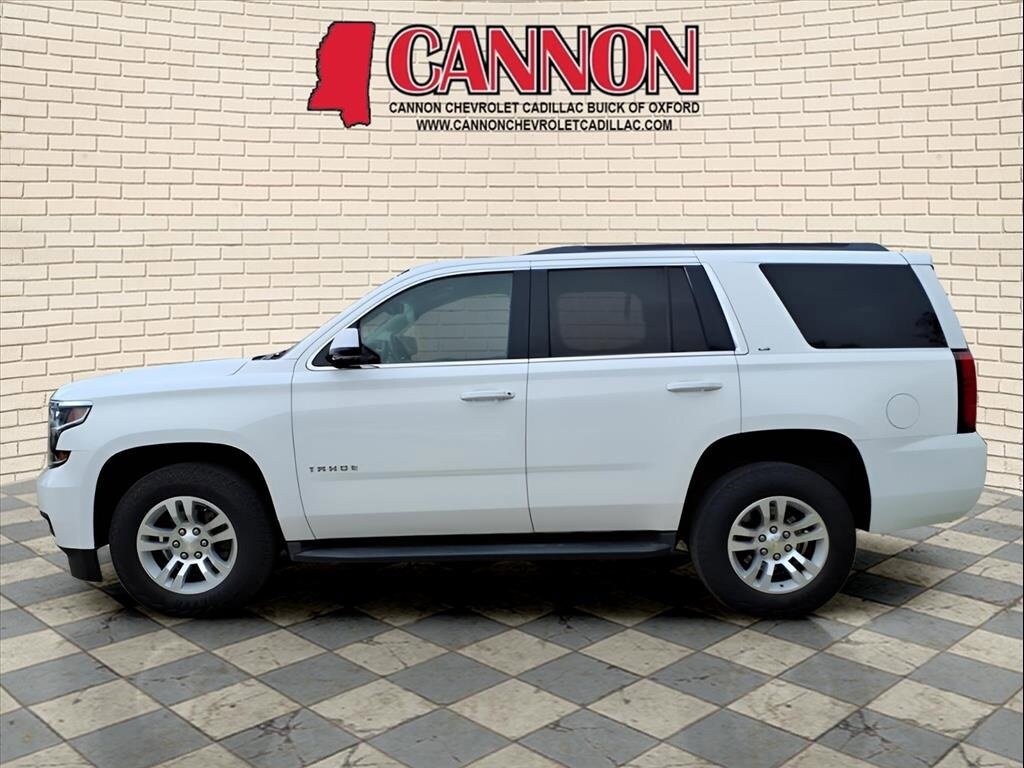 2015 Chevrolet Tahoe LS photo 2