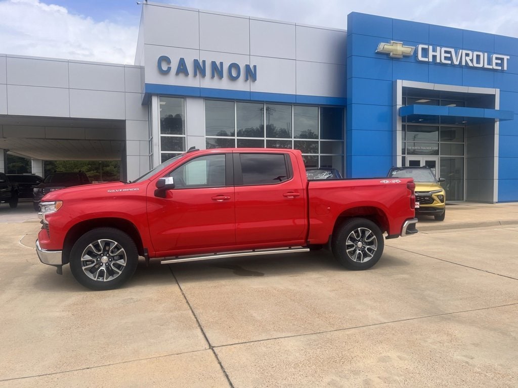 Used 2023 Chevrolet Silverado 1500 LT with VIN 3GCPDKEK6PG231256 for sale in Oxford, MS